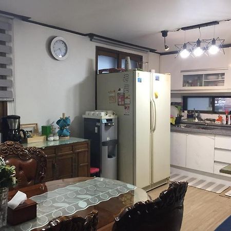 Duri Guest House Сеул Екстериор снимка