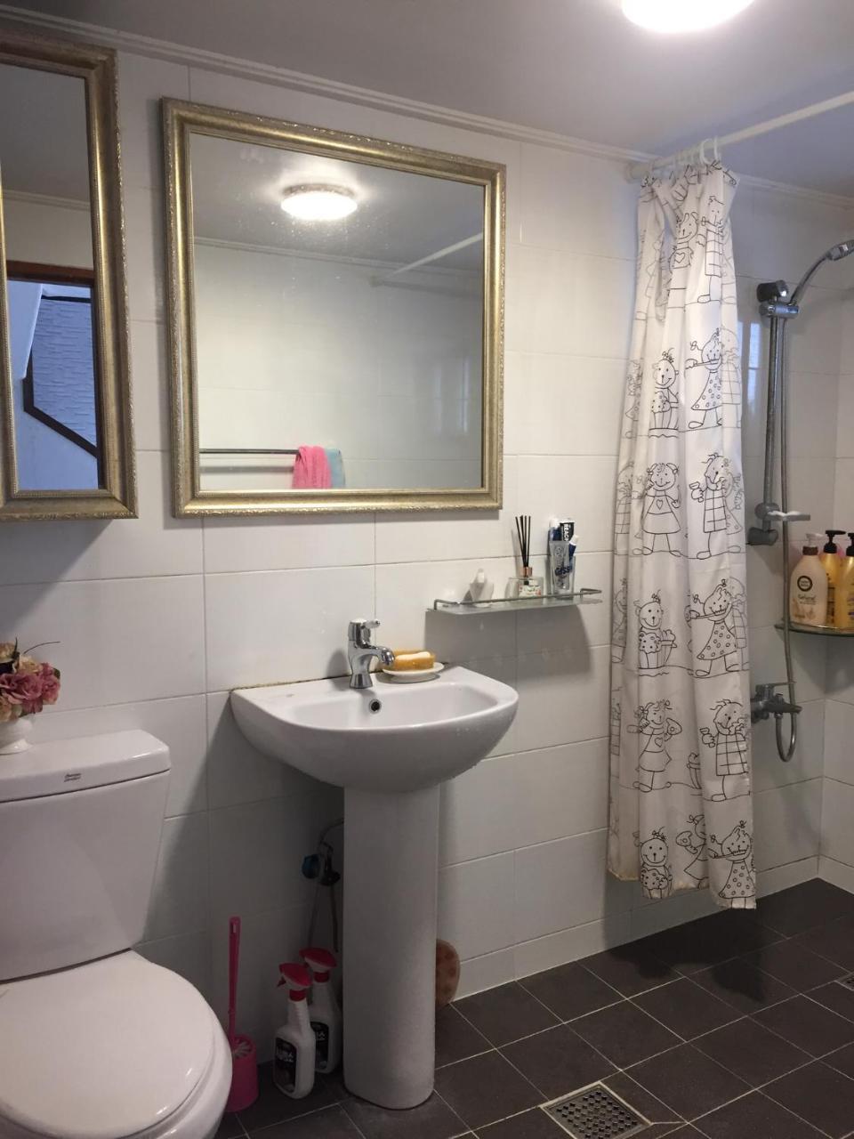 Duri Guest House Сеул Екстериор снимка